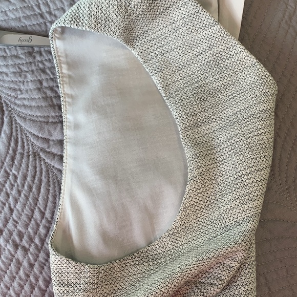 Banana Republic | v- neck | grey white | A-line | business dress | size 6 - Picture 7 of 7